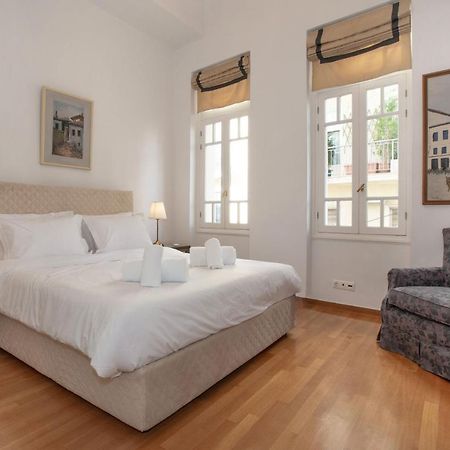 Neoclassical Apartment Close To Syntagma-Plaka By Ghh Афіни Екстер'єр фото
