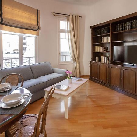 Neoclassical Apartment Close To Syntagma-Plaka By Ghh Афіни Екстер'єр фото