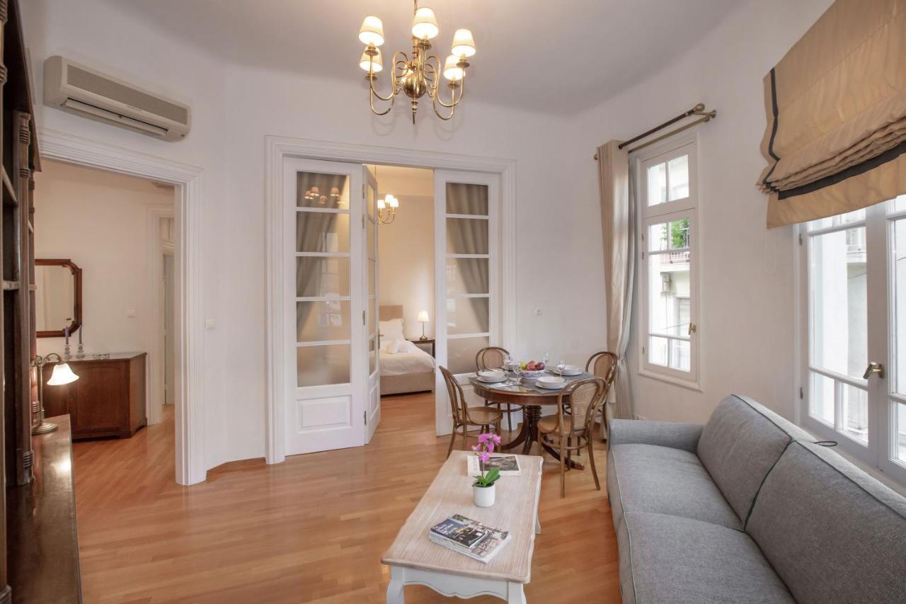 Neoclassical Apartment Close To Syntagma-Plaka By Ghh Афіни Екстер'єр фото