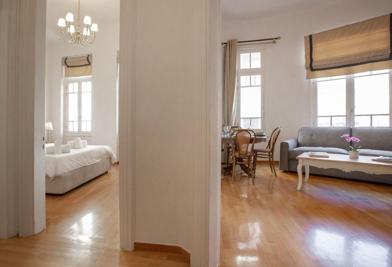 Neoclassical Apartment Close To Syntagma-Plaka By Ghh Афіни Екстер'єр фото